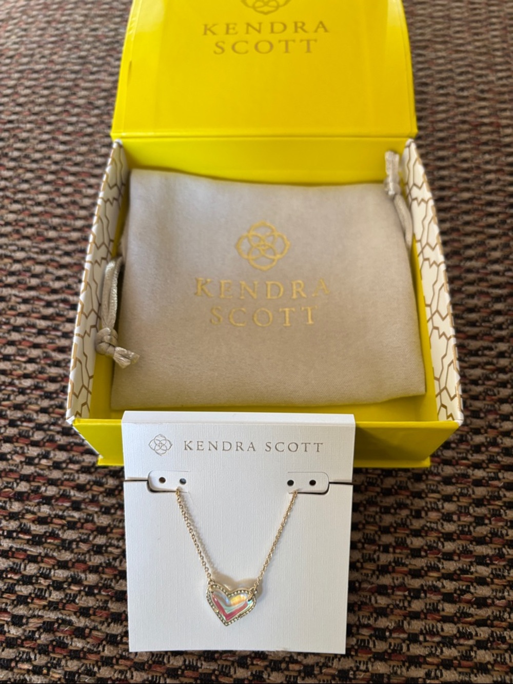 Kendra Scott Gold Ari Heart Necklace with Iridescent Dichroic Glass
